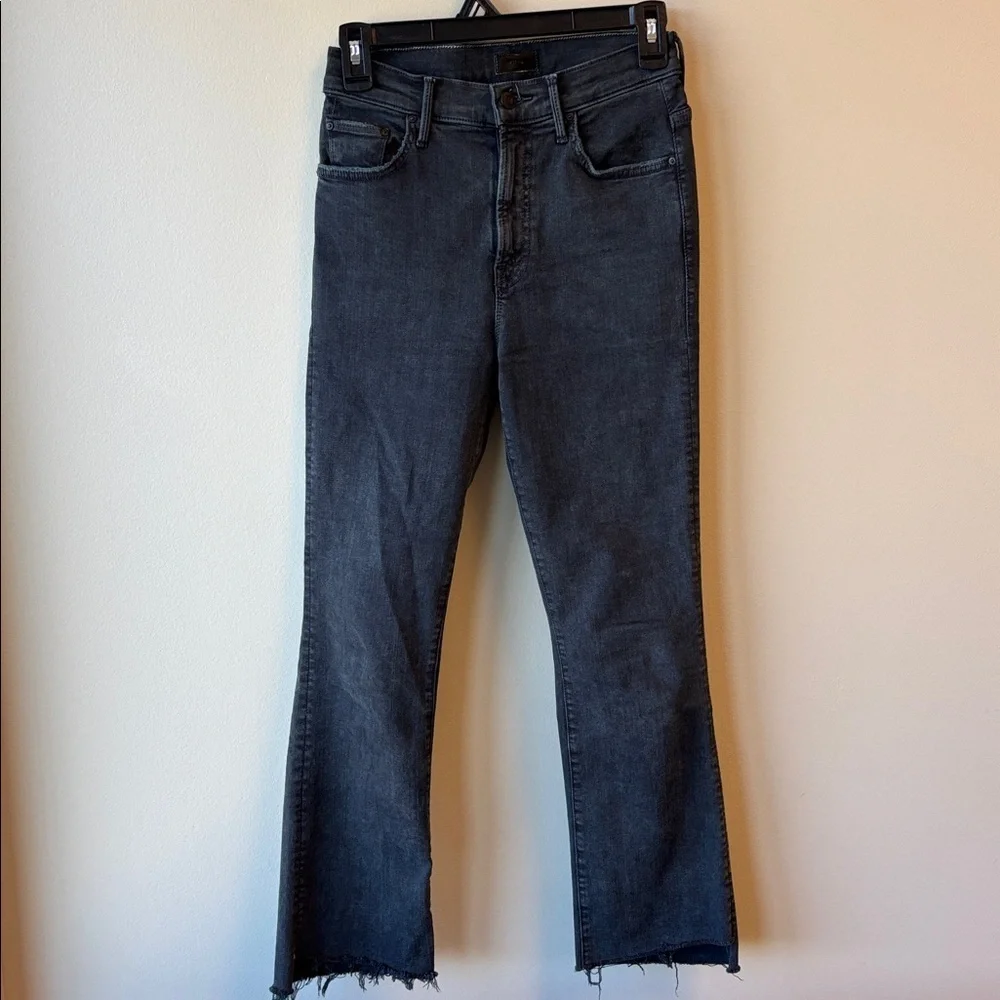 MOTHER Insider Crop Step Fray Jeans 25 faded black